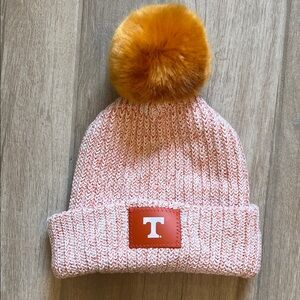 NWT Love Your Melon University of Tennesee Beanie with Orange Pom TennesseeVols